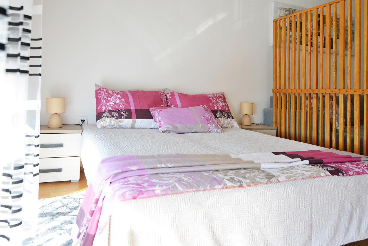 Lungo Mare Apartment With Terrace Pola Esterno foto